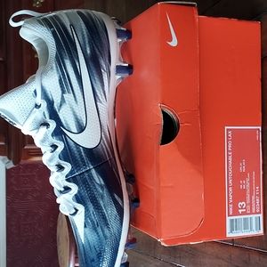Nike Lacrosse/Football Ckeats